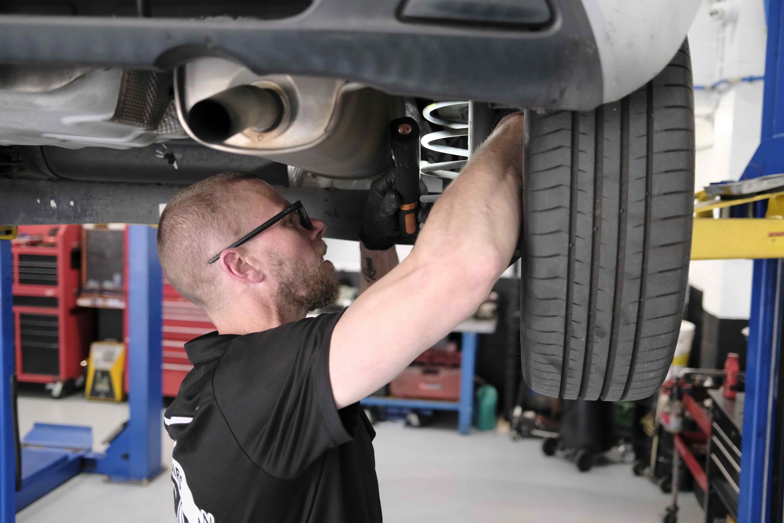 Wheels & Tyres